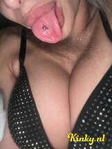 souhaila-prive-ontvangst-via-kinky-65cee8bbd907ef0019f25bc0