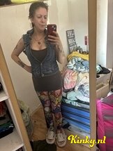 linnie-escort-via-kinky-6698c5304fe11c00137a4be0