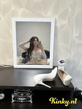 sara-prive-ontvangst-via-kinky-66e17c2e92449c00139c6b9d