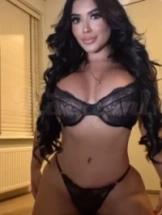 kendal-prive-ontvangst-via-kinky-68dfd3487e9b92001310b89d