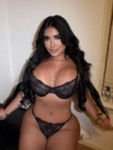 kendal-prive-ontvangst-via-kinky-68dfd31d55988d001330f3e2