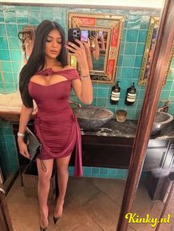 valora-escort-via-kinky-694930c44260d70013a48f3f