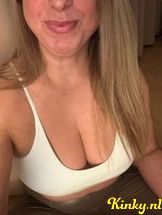 laura-escort-via-kinky-68c6a38fc6c1e00013da848c