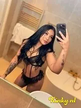 antonella-prive-ontvangst-via-kinky-67ffed1288e8e7001301dd24