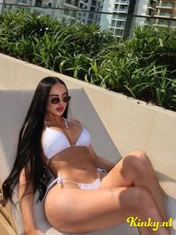 nayla-prive-ontvangst-via-kinky-697ac2799e0e470013438ba0