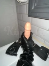 aylin-bdsm-via-kinky-6855b7004783f70013b10cb2