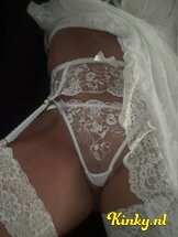 chloe-escort-via-kinky-68346ff39e10cc0013444529