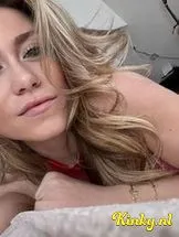 anouk-maze-virtual-sex-via-kinky-6960c93195d4d6001367334d