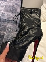 mistress-rebecca-bdsm-via-kinky-68679b729e10cc0013449899