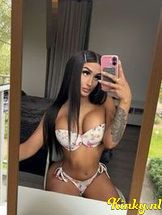 kendal-prive-ontvangst-via-kinky-68d4102a2f74810013c8390a