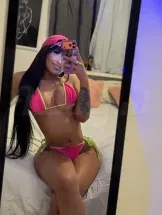 kendal-prive-ontvangst-via-kinky-6a2a9cf59eee4500141b0fb2