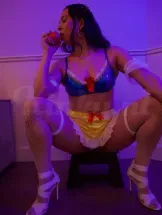 chloé-prive-ontvangst-via-kinky-6a0ce307b43f850013f4d519