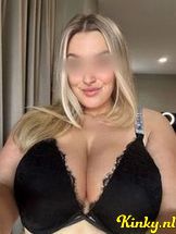 megan-virtual-sex-via-kinky-684c372db04b8d00132de793