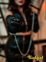 vita-bdsm-via-kinky-682ba0756f455c0013cff4c9