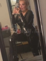 meesteres-rachelle-bdsm-via-kinky-695b88993c4c6d00136ba22d