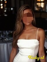 emma-erotische-massage-via-kinky-67dac72dcba78b0013505d8c