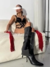 meesteres-nyiroro-bdsm-via-kinky-69a9935fee466f0012b89c26