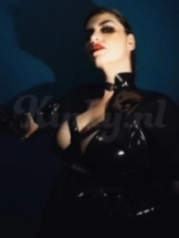 sadie-bdsm-via-kinky-67dd55914cd3260013b60d37