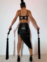 meesteres-nyiroro-bdsm-via-kinky-69a9933079abf2001377ca6f