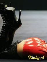 mrs-michela-bdsm-via-kinky-5cf66d736e6fd45416cd1d92