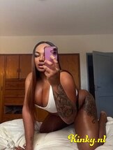 lindsay-prive-ontvangst-via-kinky-67e6df88700a3f0013e7b75c