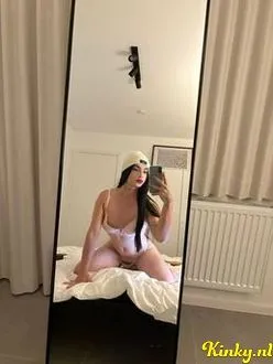 alisson-prive-ontvangst-via-kinky-691108090e66ef00137b5eec