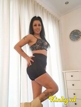 miruna-escort-via-kinky-679118587ddc4f0013c76c05