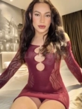 thaila-escort-via-kinky-679cc37b70ecdc00127eba0b