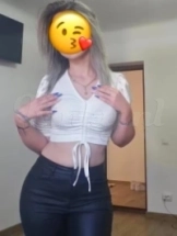 adina-escort-via-kinky-690b942b2ae1c7001222f60a