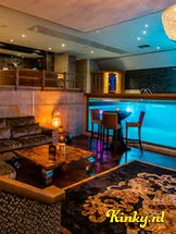 villa-weizigt-club-in-dordrecht-66474c939c50e6001a74ccc2