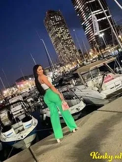 aisha-prive-ontvangst-via-kinky-68cace26034a850013ea89de