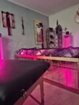 toby-erotische-massage-via-kinky-68b7e4e62db4460014135b2e