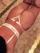 mandy-erotische-massage-via-kinky-693229270d73ec001270a98c