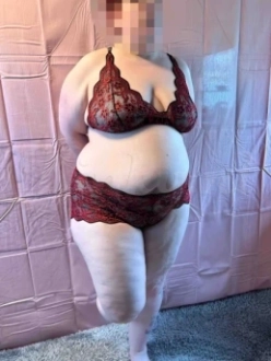 bianca-escort-via-kinky-66298d3f9c50e6001a749ebc