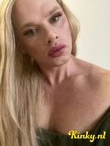 Joy - Ladyboy geeft jou een onvergetelijk moment !