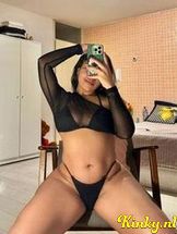 nahomy-prive-ontvangst-via-kinky-68b152399ee34c00133c93e7