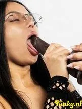 nahomy-prive-ontvangst-via-kinky-68f21d8a0e66ef00137b2a4c