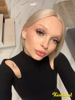 margo-virtual-sex-via-kinky-6800758d88e8e7001301dda2