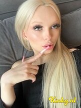 margo-virtual-sex-via-kinky-680076fab04b8d00132d6a5c