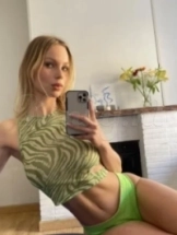 annalissa-virtual-sex-via-kinky-68f132b2665fb200136326cb