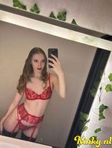 trixie-virtual-sex-via-kinky-684efb8a43e4b9001386f73a