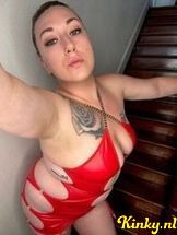 meesteres-emma-bdsm-via-kinky-68c43276034a850013ea8094
