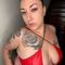 meesteres-emma-bdsm-via-kinky-68c43273918ef400139412fb