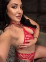 bella-escort-via-kinky-690270365a625a00138ab4cc