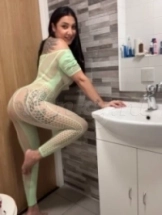 bella-escort-via-kinky-690284550e66ef00137b4675