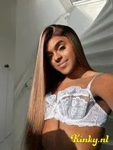 ágatha-prive-ontvangst-via-kinky-698c4b66eb0a1d0012497034