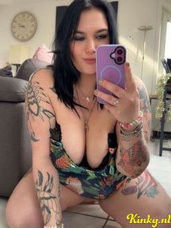 shani-virtual-sex-via-kinky-691b61a5665fb20013636f89