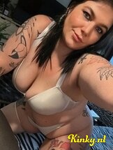shani-virtual-sex-via-kinky-68ad65327266d20013b95d2e