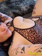 shani-virtual-sex-via-kinky-68ede5aa918ef40013944820