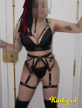 aitana-bdsm-studio-in-moeskroen-68604b7d375bfd001319025f